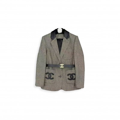 CHANEL BLAZER 